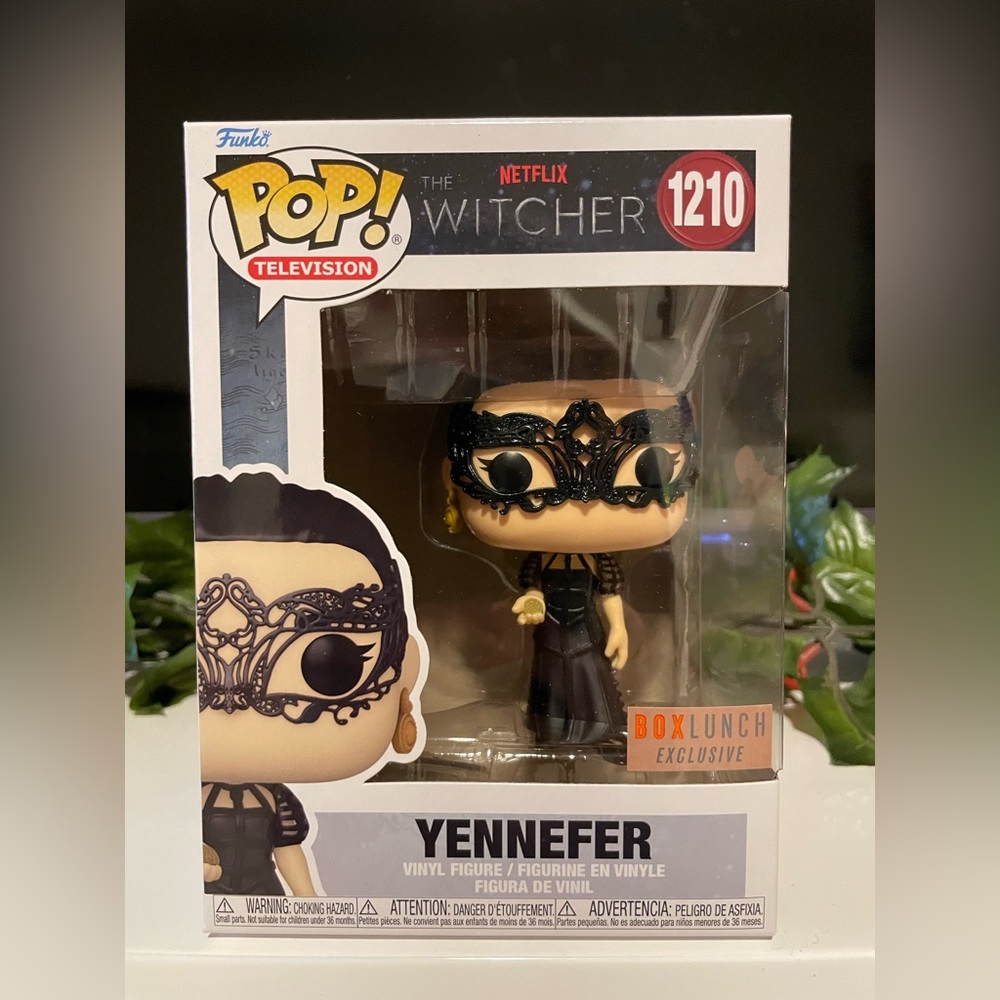 FunkoPop Television: Netflix The Witcher Yennefer (1210) (BoxLunch Exclusive)